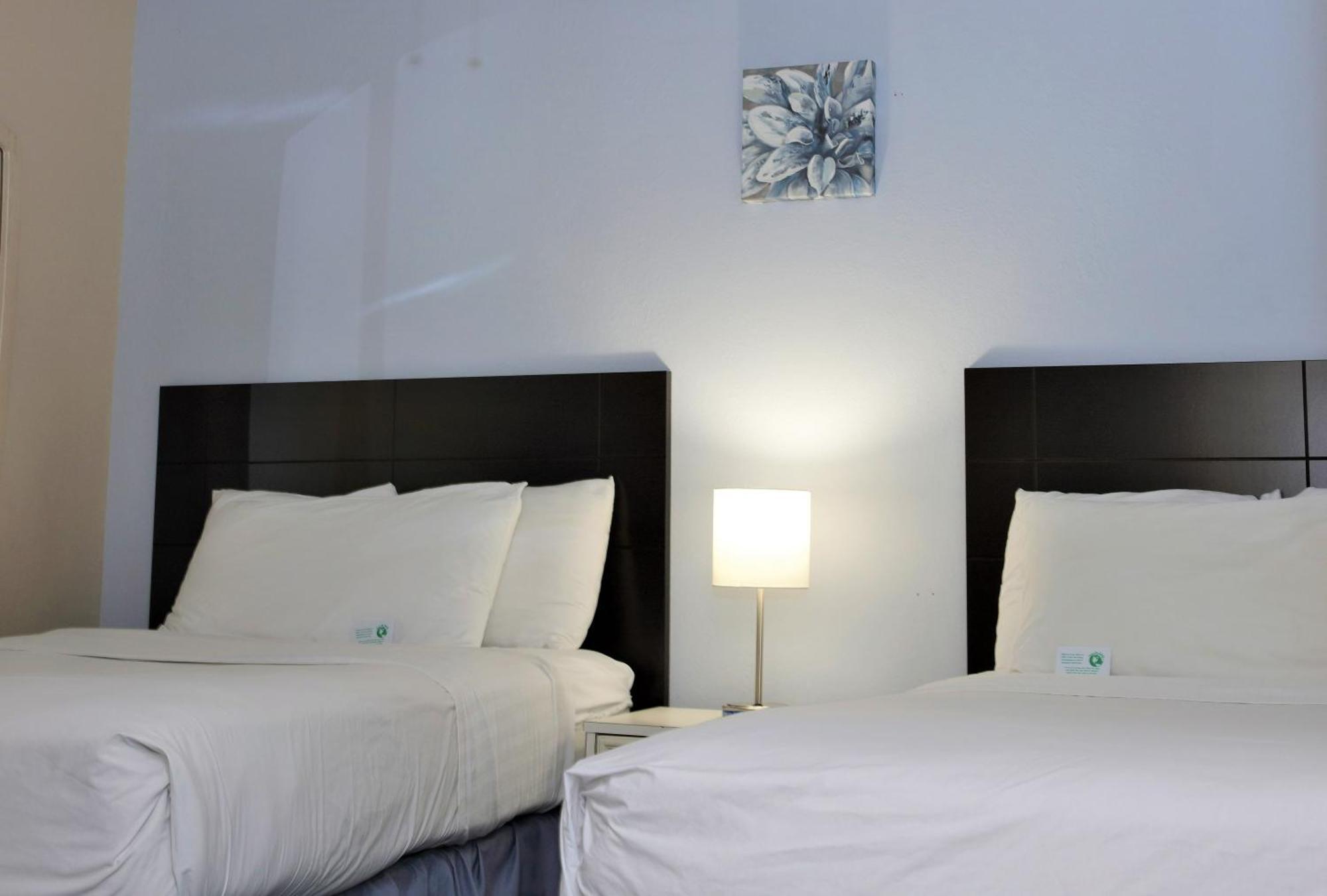 Victoria Palms Inn And Suites Donna Екстер'єр фото
